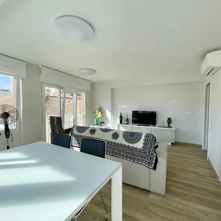 Luxury Center Apartment *